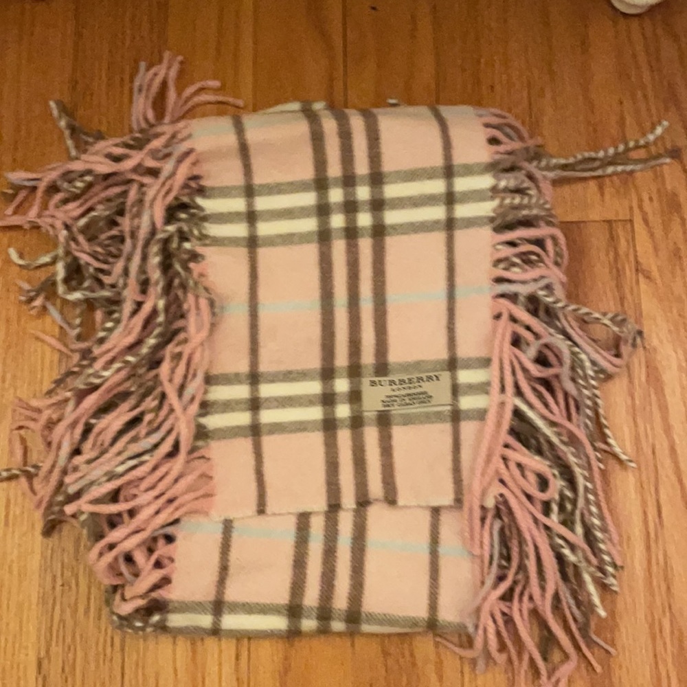 BURBERRY Cashmere Check Happy Fringe Scarf Pink